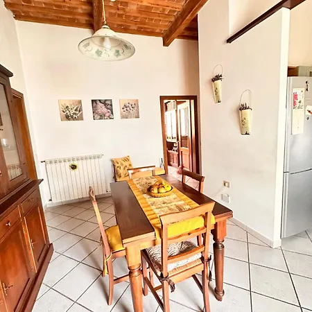 Momenti Apartment
